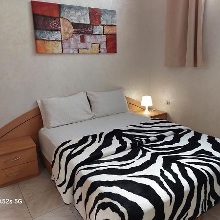Agadir Studio Fonctionnel Luaran gambar