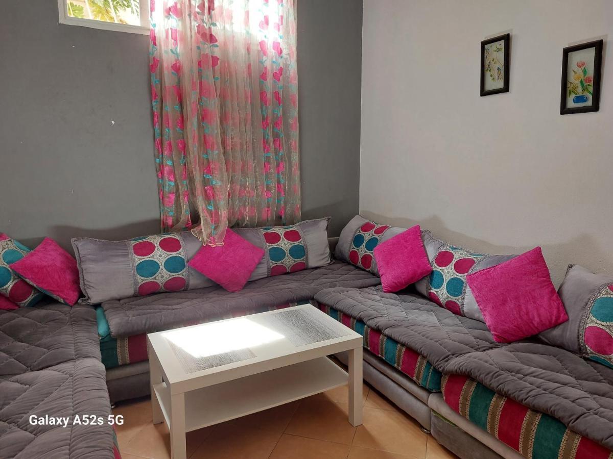 Agadir Studio Fonctionnel Luaran gambar